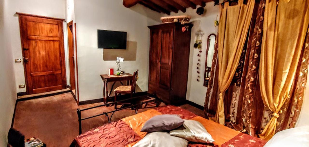 B&B Le Undici Lune 圣吉米纳诺 外观 照片